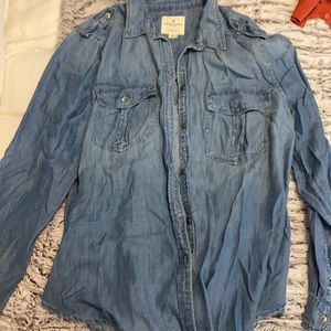 American eagle boyfriend fit top size large
